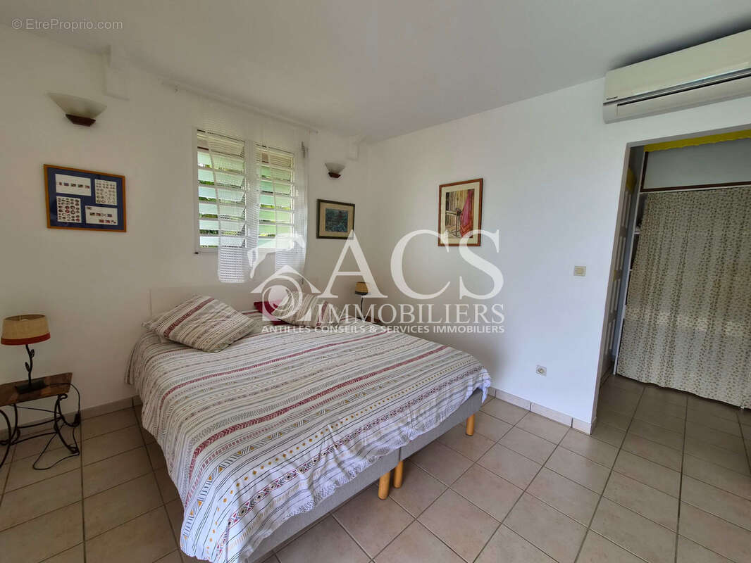 Magnifique villa F5 avec piscine et vue mer - photo 14