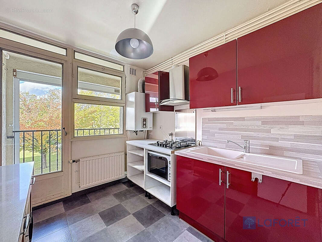 Appartement à SAINT-GERMAIN-LES-ARPAJON