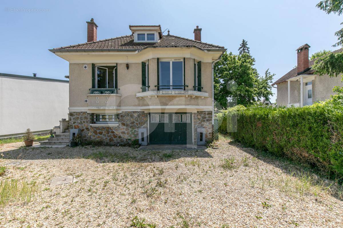 Maison à BOISSY-SAINT-LEGER