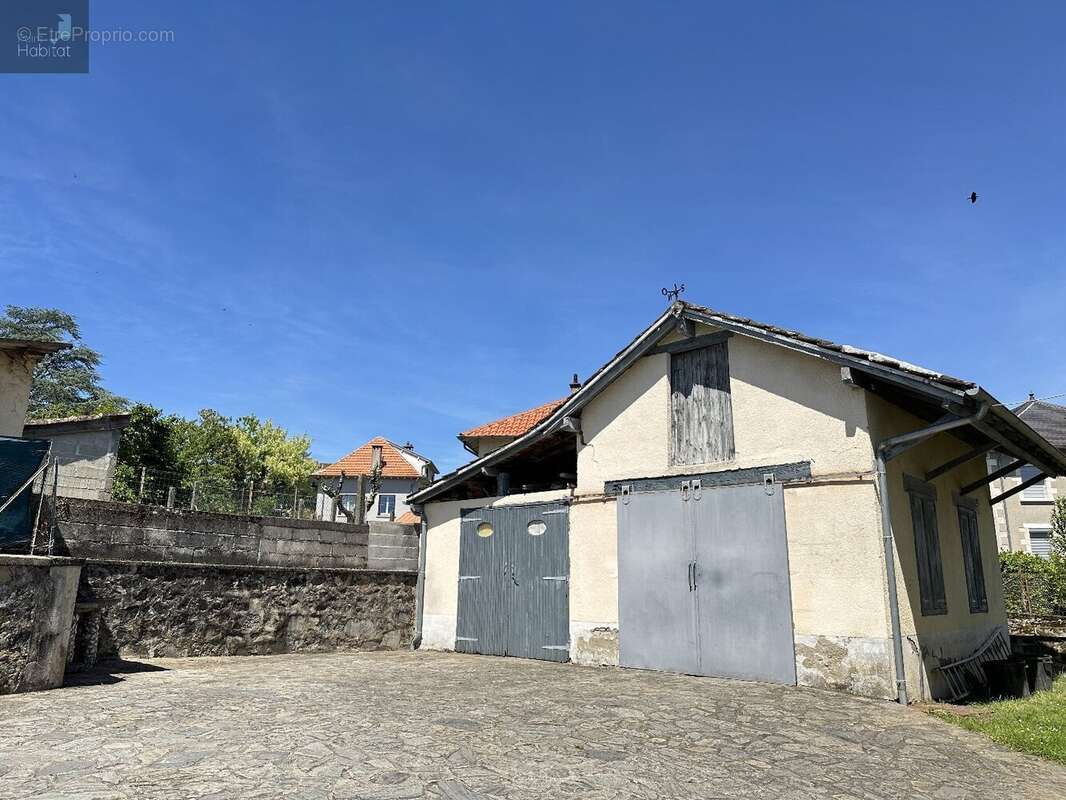 Maison à MAURS