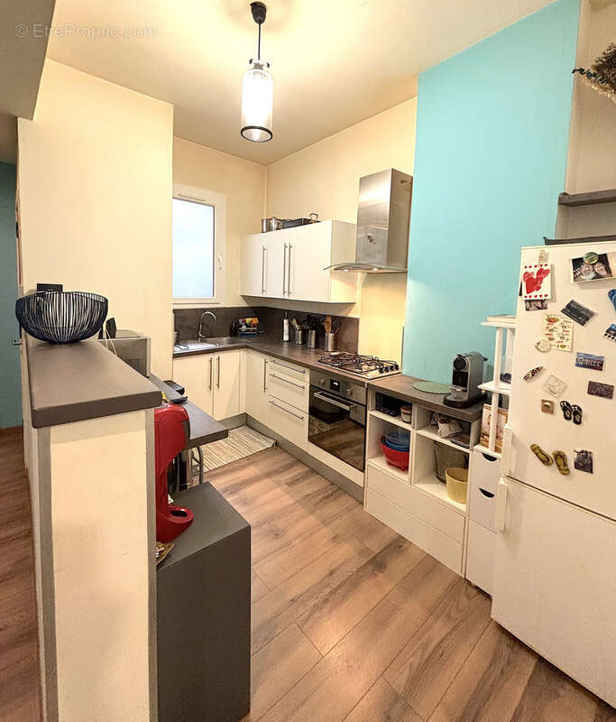 Appartement à MARSEILLE-6E