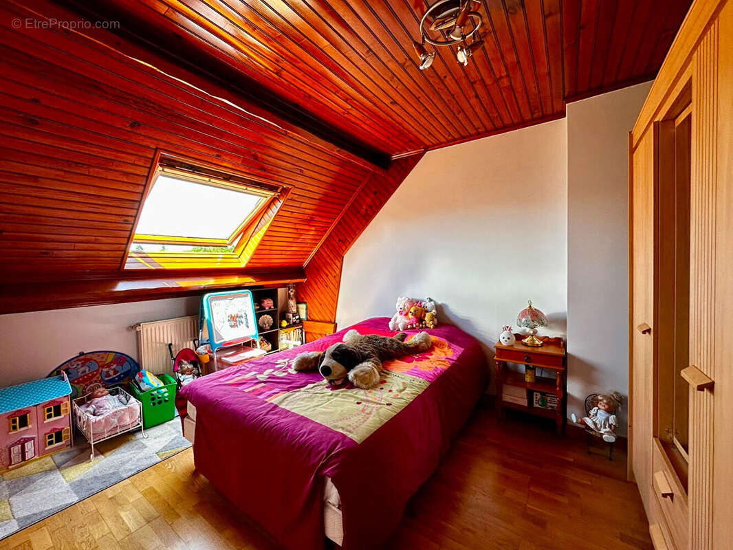 Maison à VIGNEUX-SUR-SEINE
