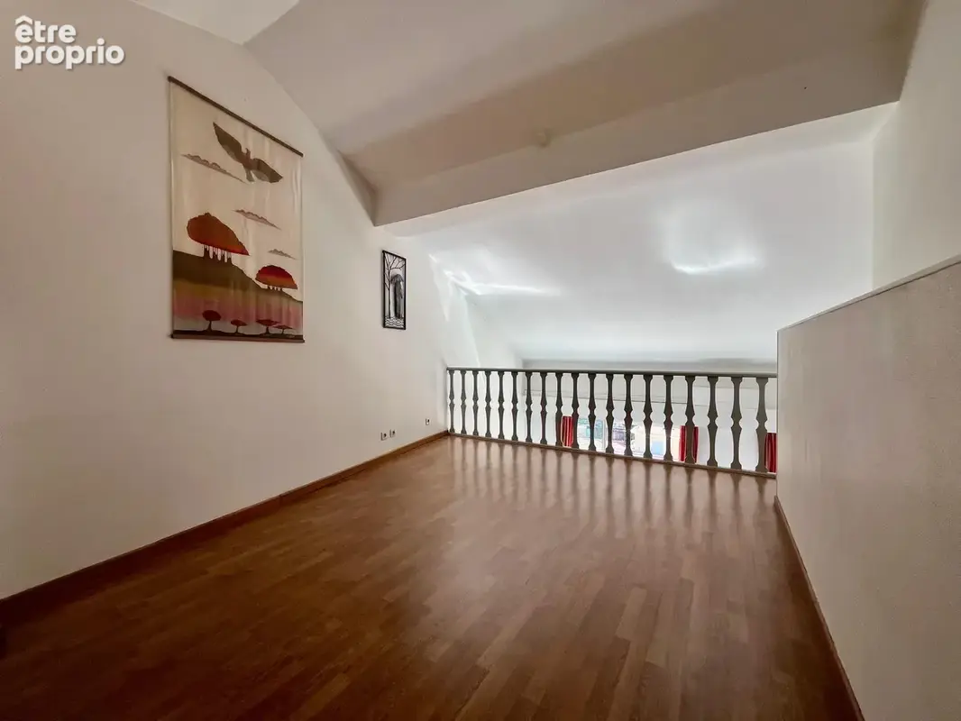 Grand T3/4 en duplex en dernier étage - photo 7