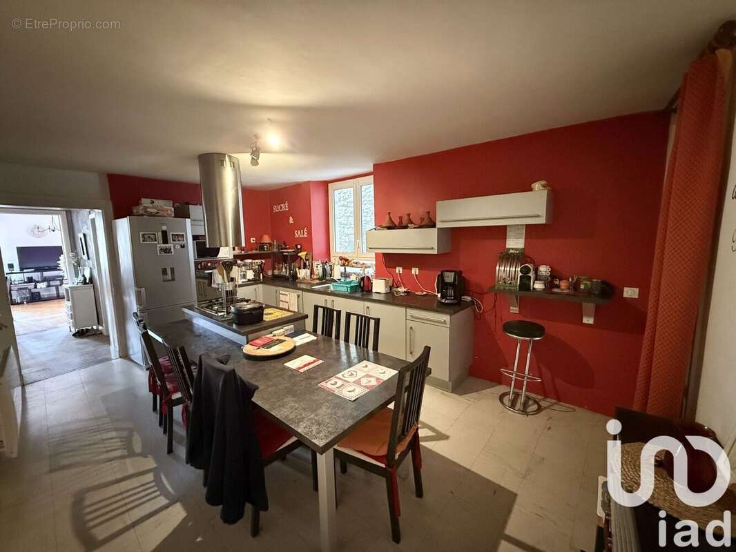 Maison 248 m² à Souillac  - photo 6