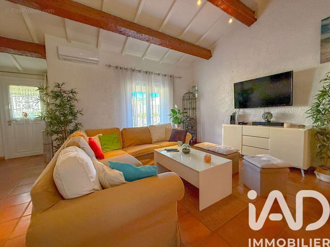 Photo 2 - Maison à PUGET-VILLE