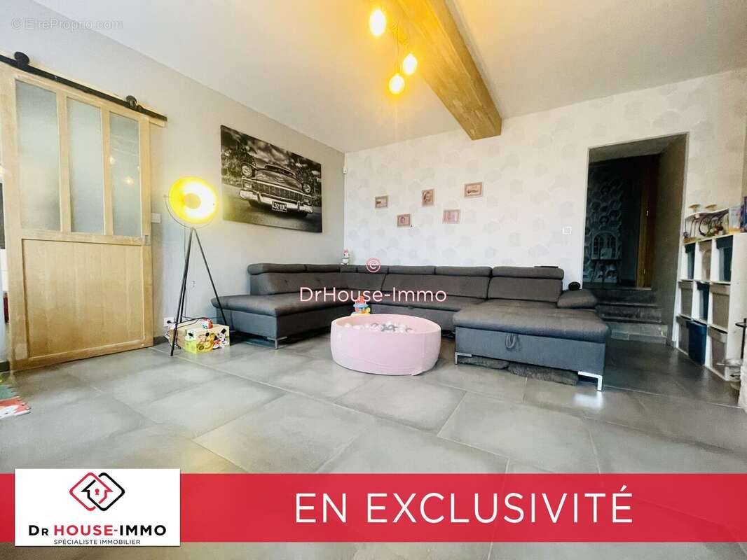 Maison à ENGLEFONTAINE