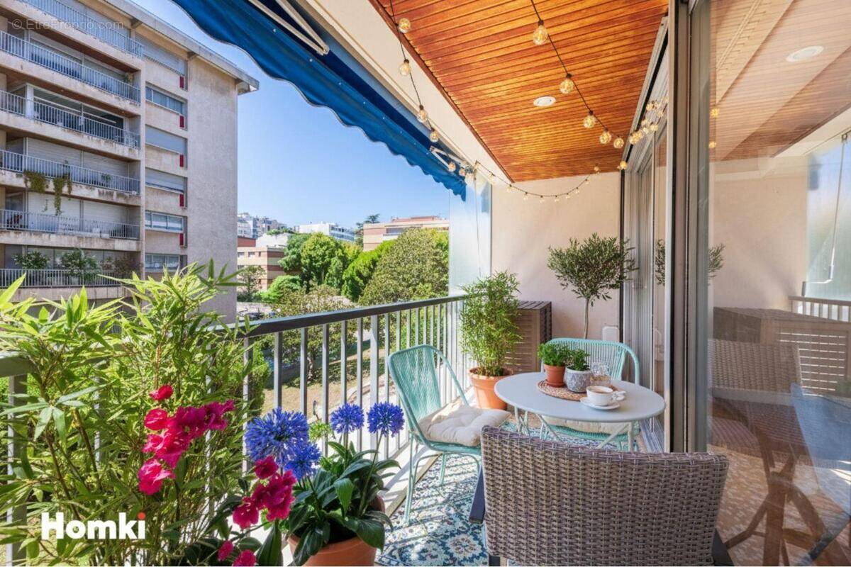 Appartement à MARSEILLE-8E