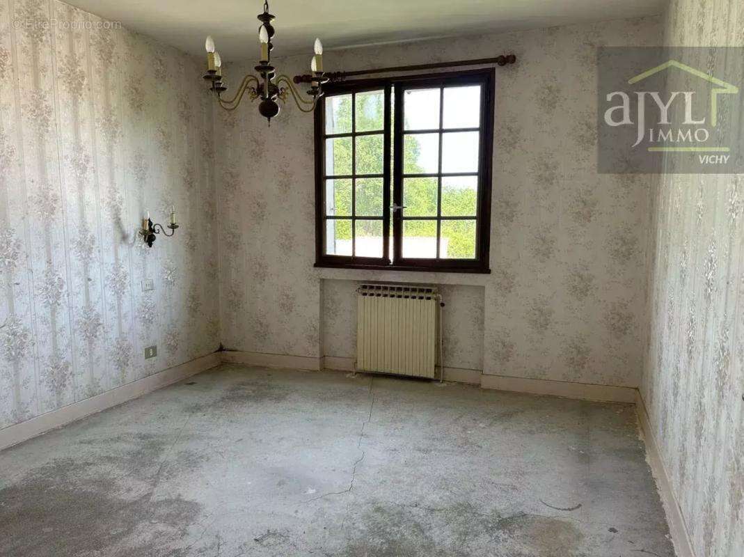 Maison à MALAUZAT