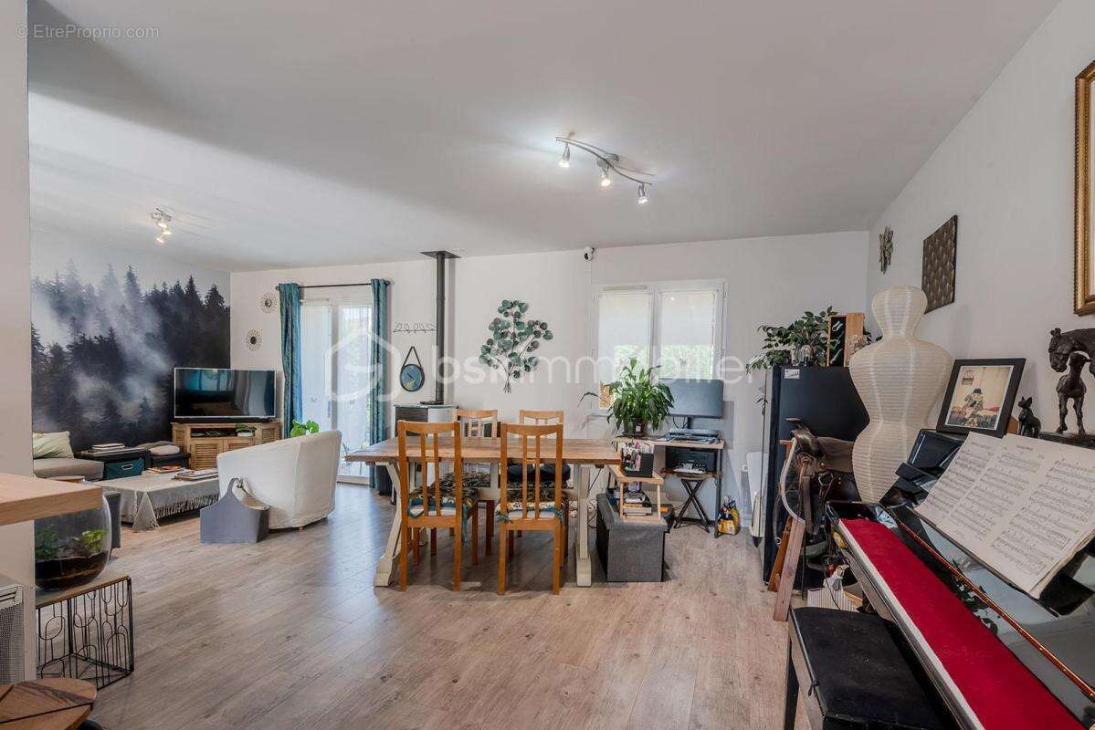 Maison 3 chambres possible 4 avec garage proche commodites au calme et sans vis a vis - photo 8