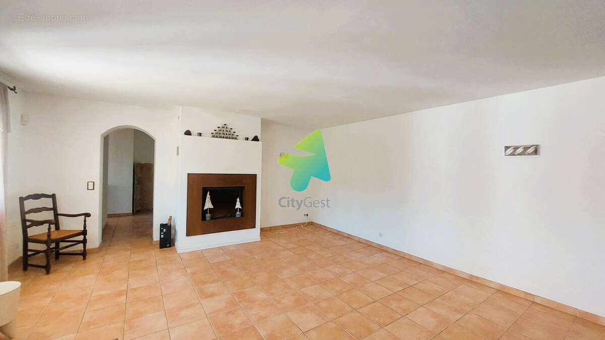 Maison à VINCA