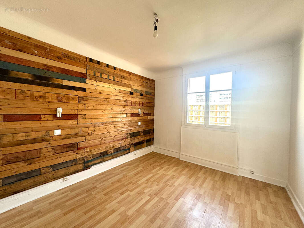 Appartement à IVRY-SUR-SEINE