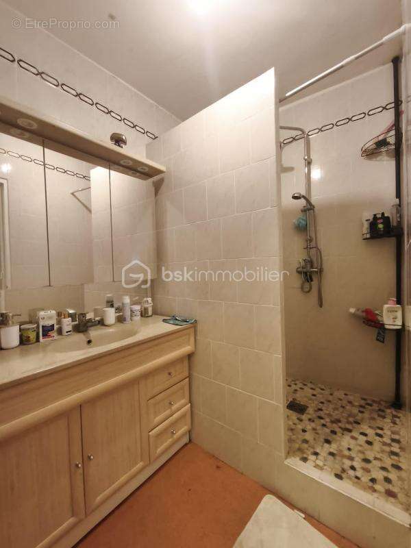 Appartement à MONTMIRAIL