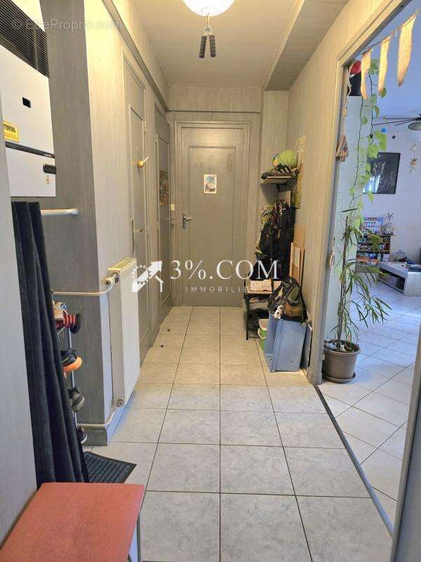 Appartement à GUILHERAND-GRANGES