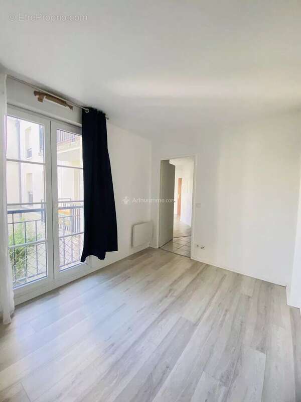 Appartement à SERRIS