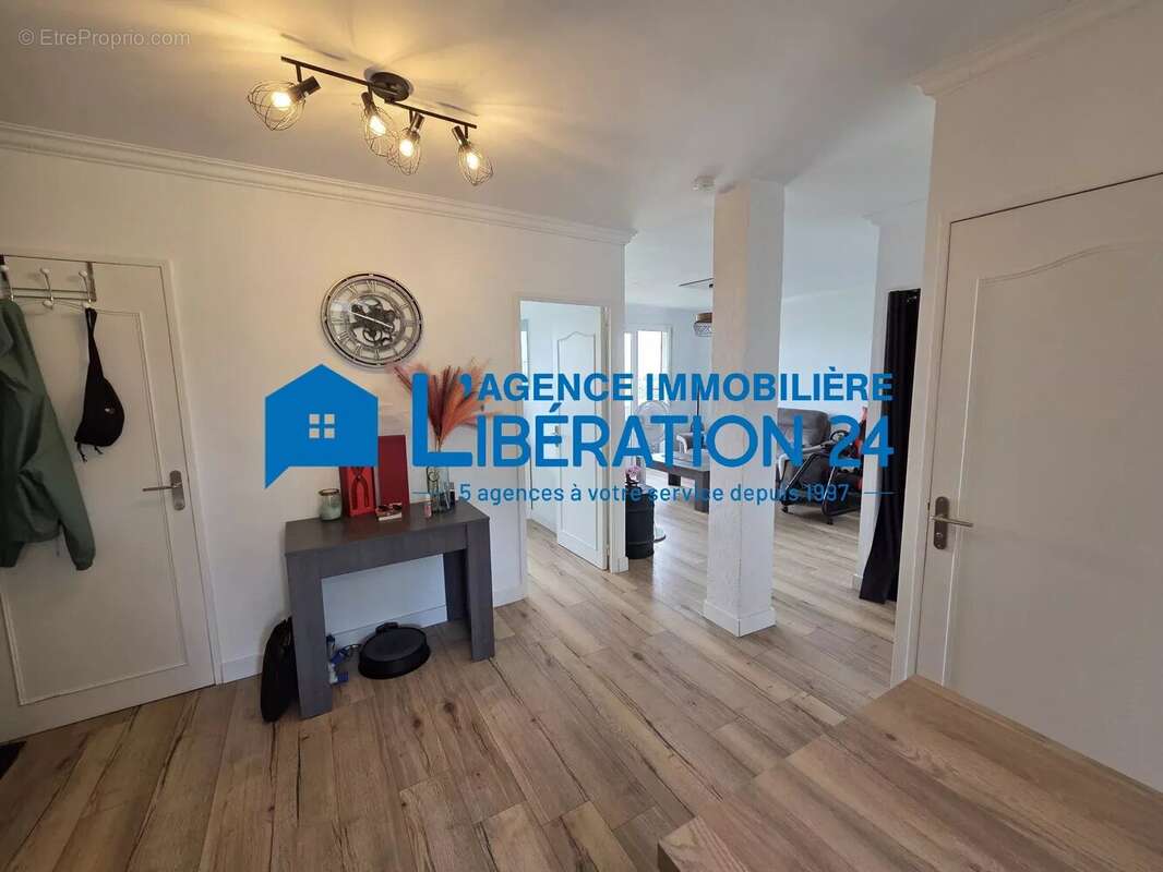 Appartement à SAINT-ETIENNE