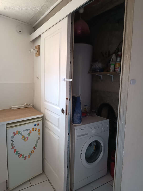 Maison à SAINT-LAURENT-DE-LA-SALANQUE