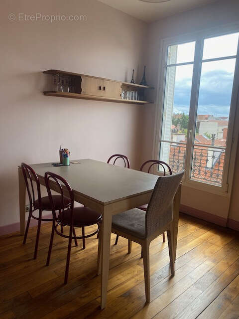 Duplex 97.27m2 Carrez/123.92m2 au sol/ 5/6 pièces + Cave 20m2 - photo 4