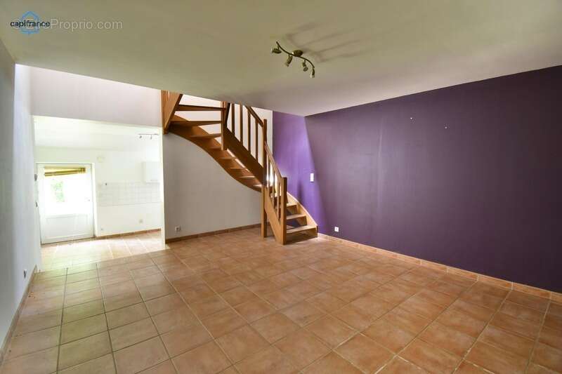 Appartement à MEUSNES