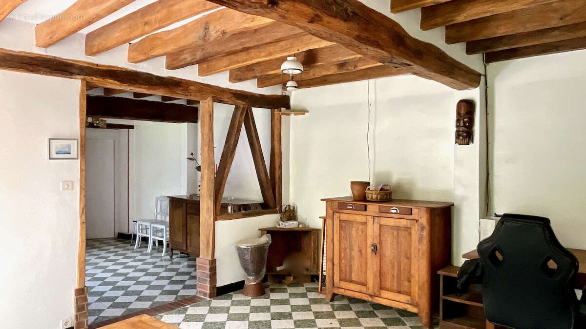 Maison à NOGENT-LE-SEC