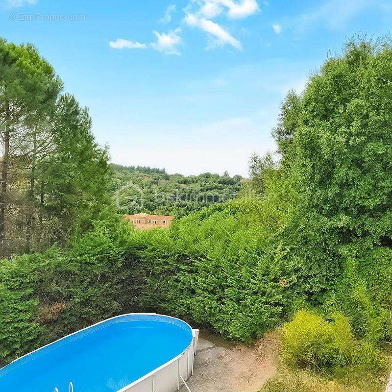 Grande maison familiale de 287 m² avec jardin, piscine et garage – Bédarieux - photo 22