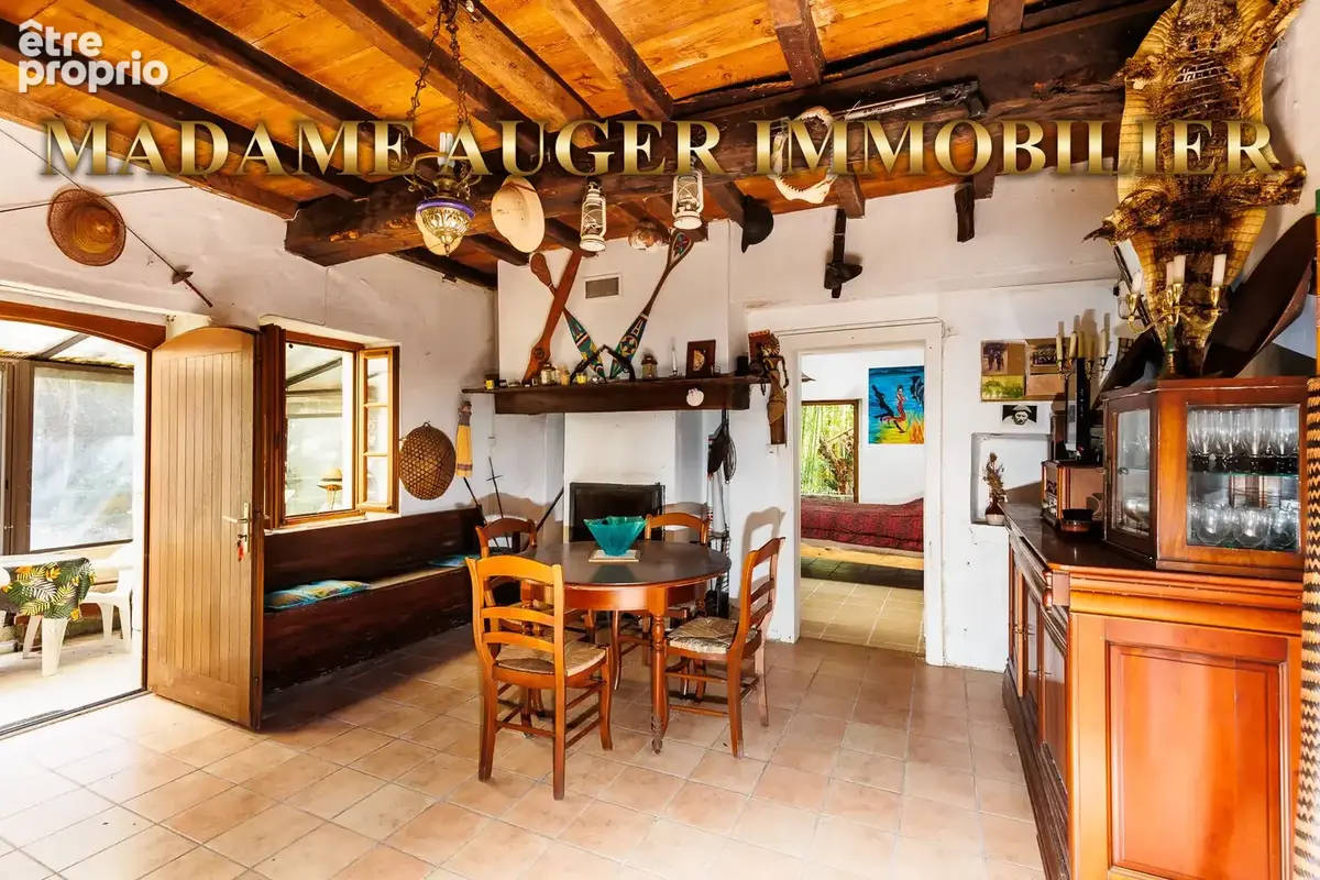 Moulin authentique du XVIIème de 138m² habitable sur 6Ha de terrain - photo 9