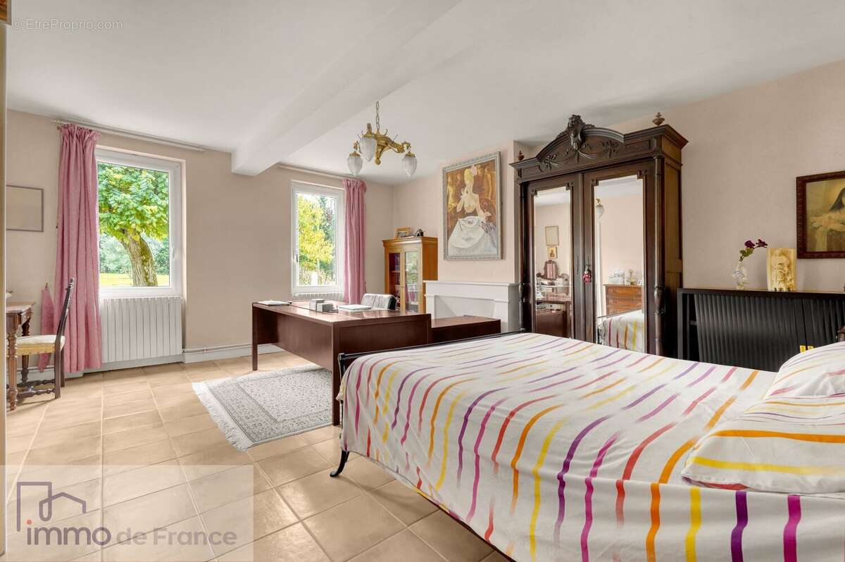 Maison à FLOURENS