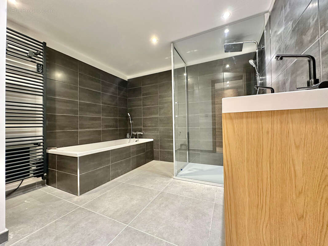 Appartement à LES CONTAMINES-MONTJOIE