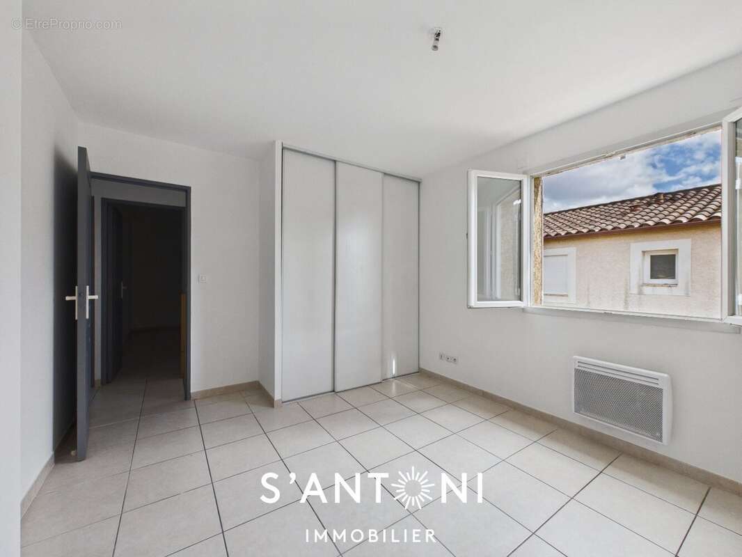 Maison à LIGNAN-SUR-ORB