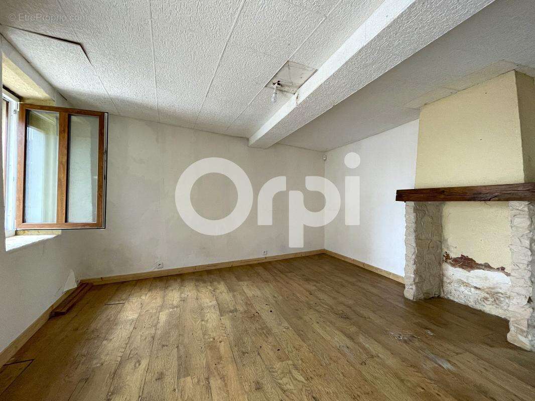 Maison à PACY-SUR-EURE