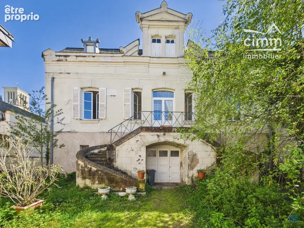 Maison à LONGUE-JUMELLES
