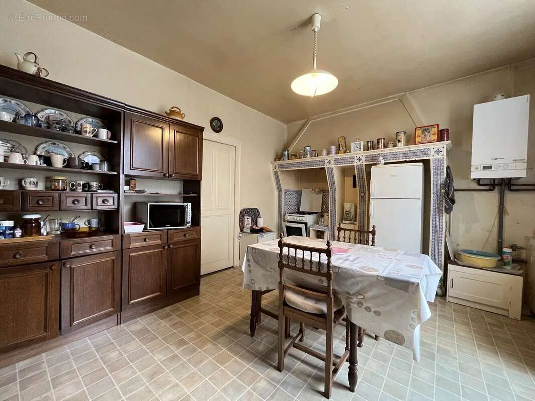 Maison à MONTMORILLON