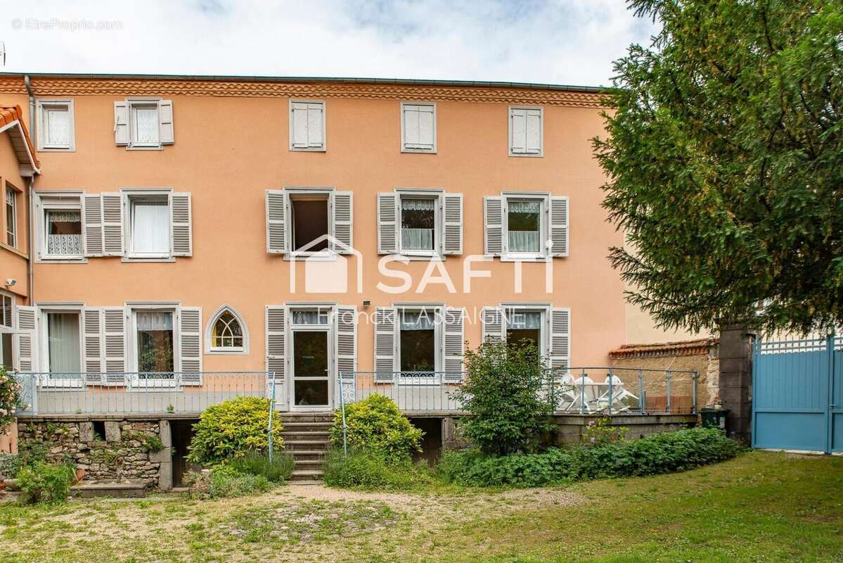 Photo 2 - Maison à AMBERT