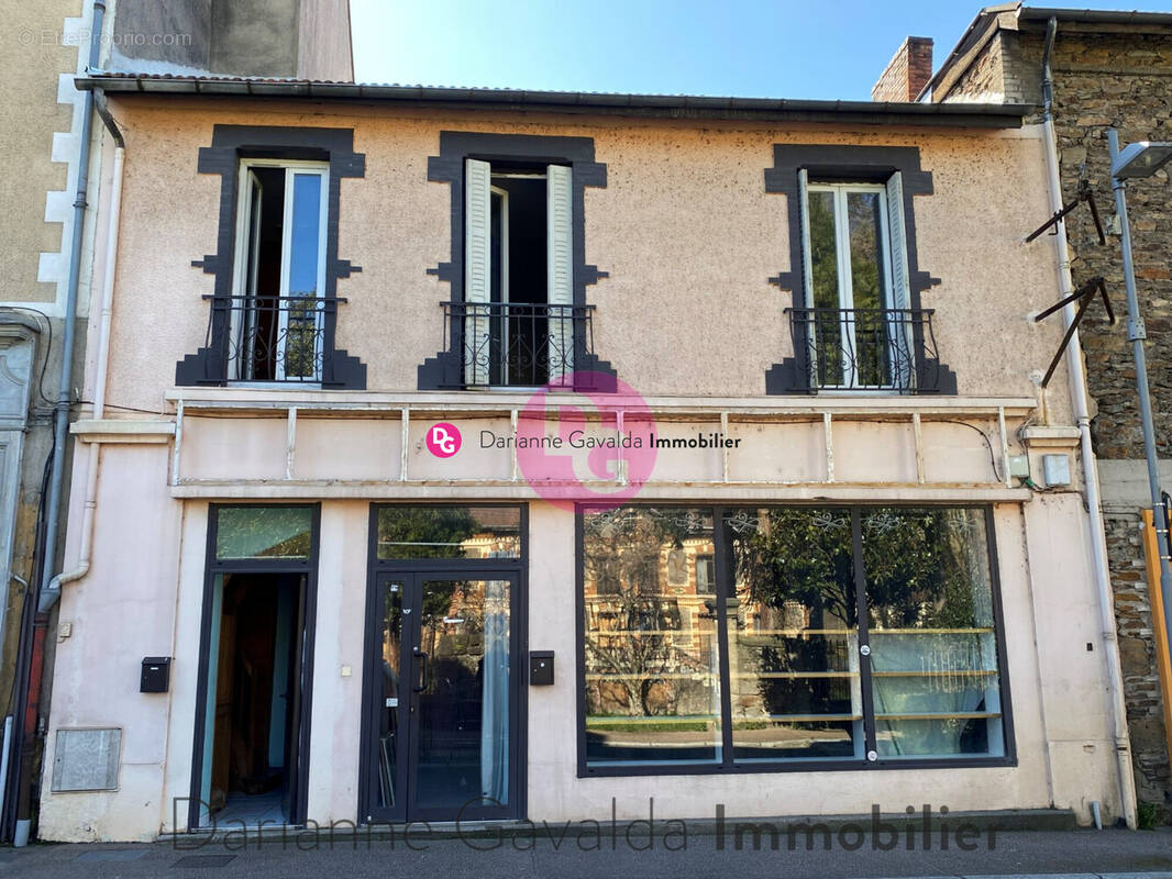 Appartement à DECAZEVILLE