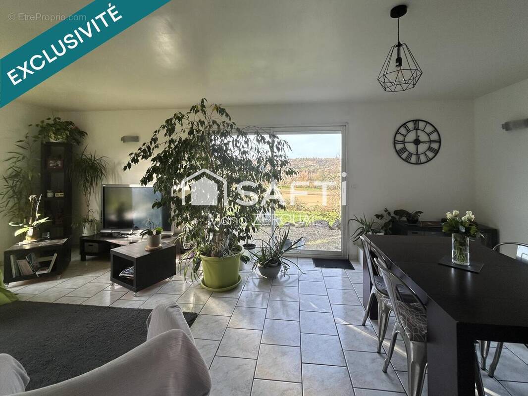 Photo 1 - Maison à PONT-EVEQUE