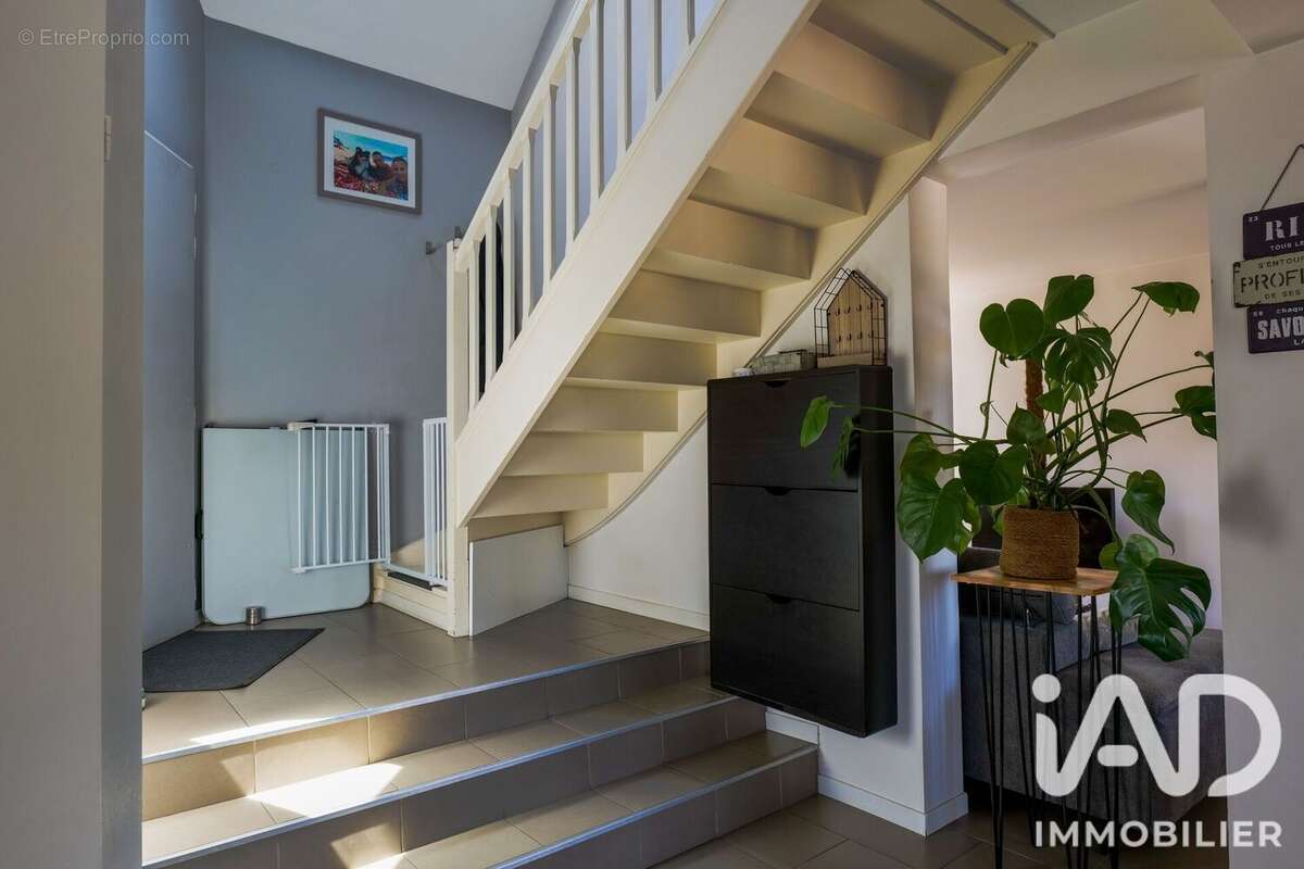 Photo 6 - Appartement à SAULX-LES-CHARTREUX