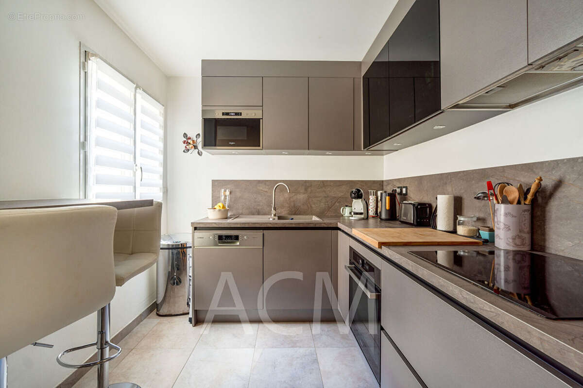Appartement à MAISONS-LAFFITTE