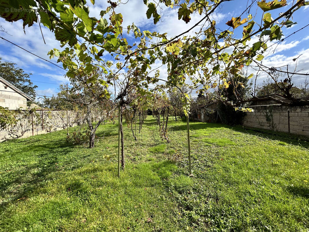 Maison à MONTLUCON