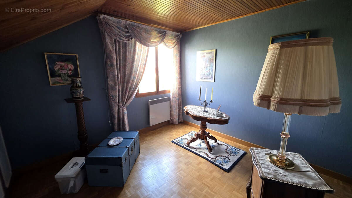 Maison à TREMBLAY-EN-FRANCE