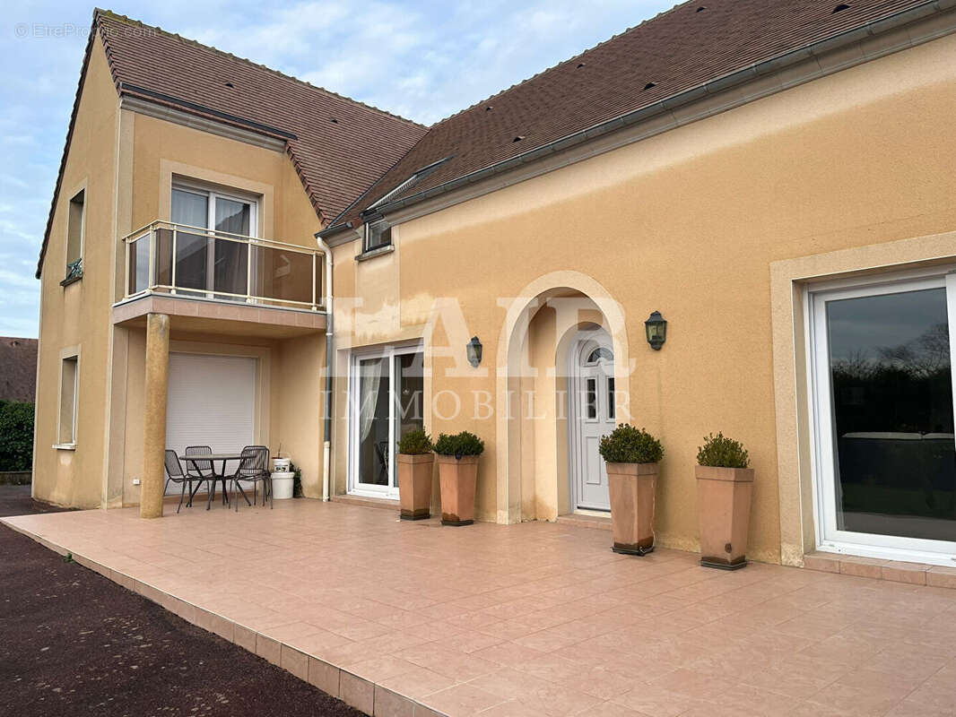 Maison à MORTAGNE-AU-PERCHE