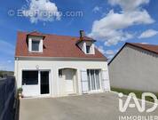 Photo 1 - Maison à BRIERES-LES-SCELLES