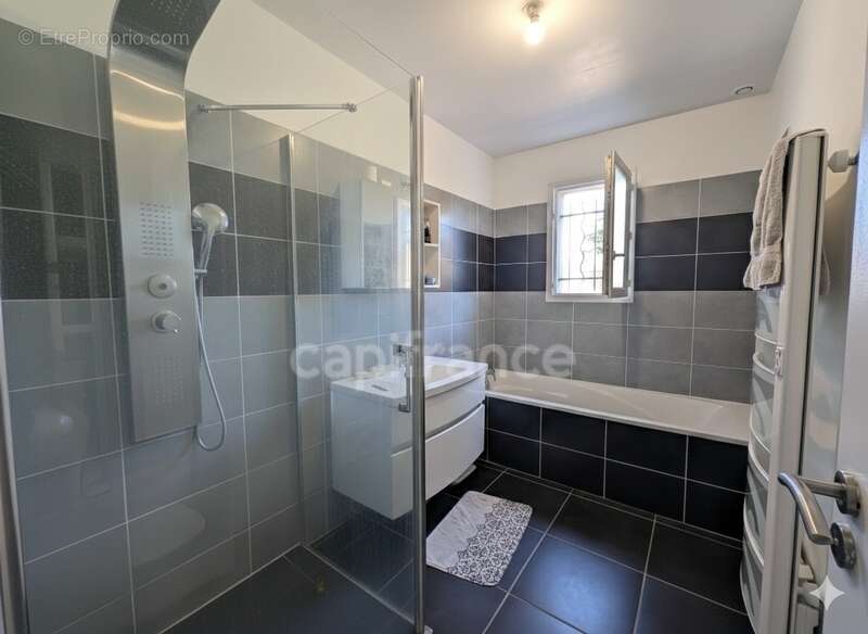 Maison à LUGON-ET-L&#039;ILE-DU-CARNAY