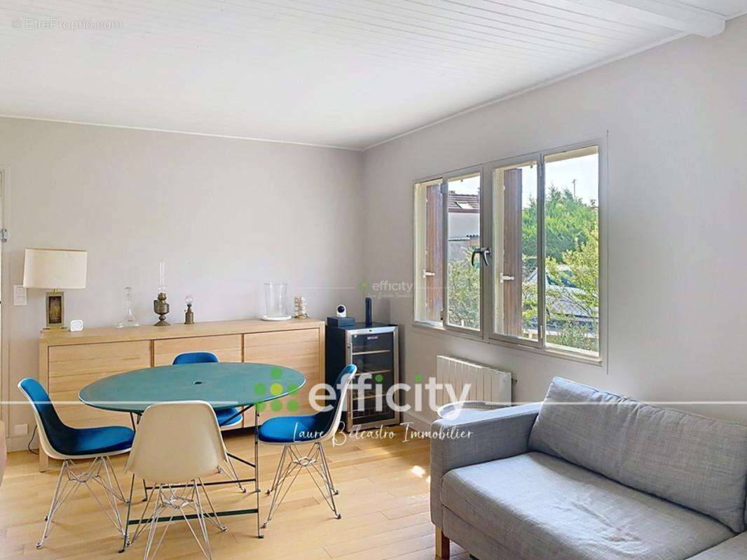 Maison 59 m² à Vert-Saint-Denis  - photo 2