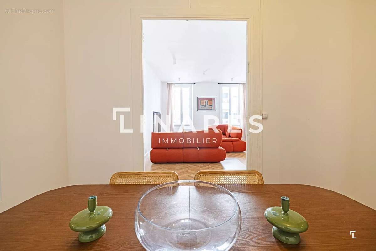 Appartement à MARSEILLE-6E