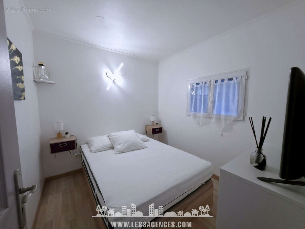Appartement à COGOLIN