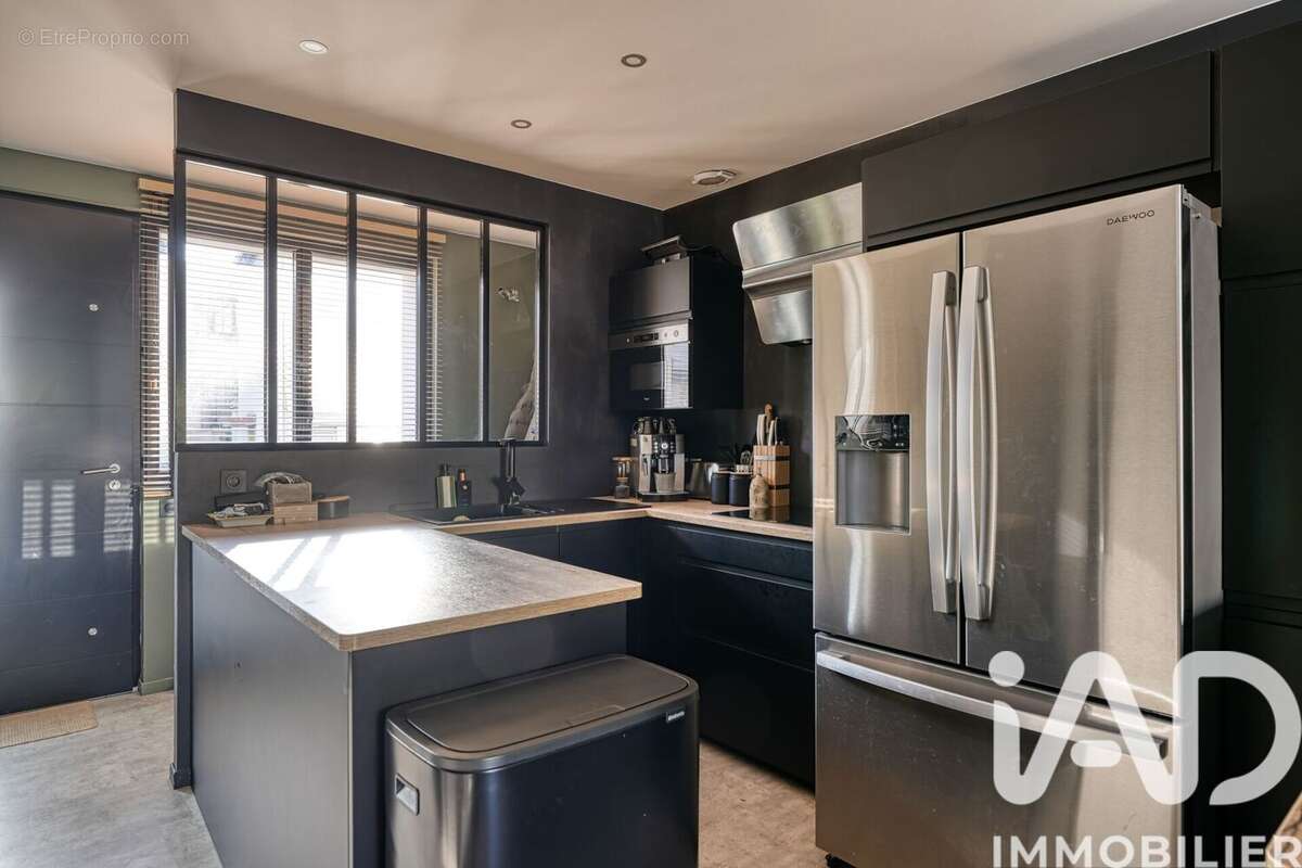 Photo 9 - Maison à NANTERRE