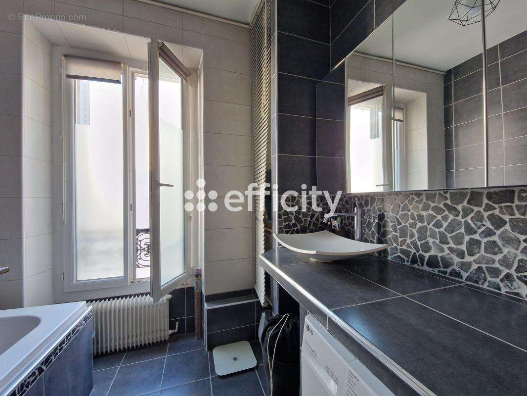 Appartement à ASNIERES-SUR-SEINE