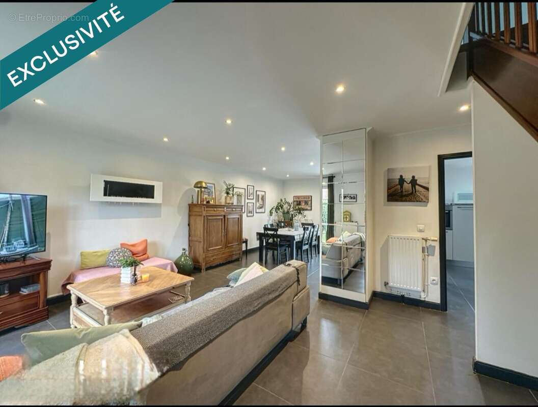 Photo 3 - Maison à ESTEVELLES