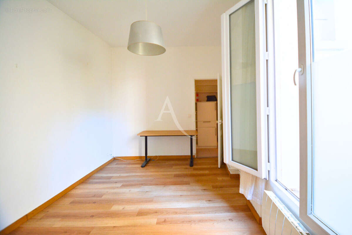 Appartement à LE KREMLIN-BICETRE