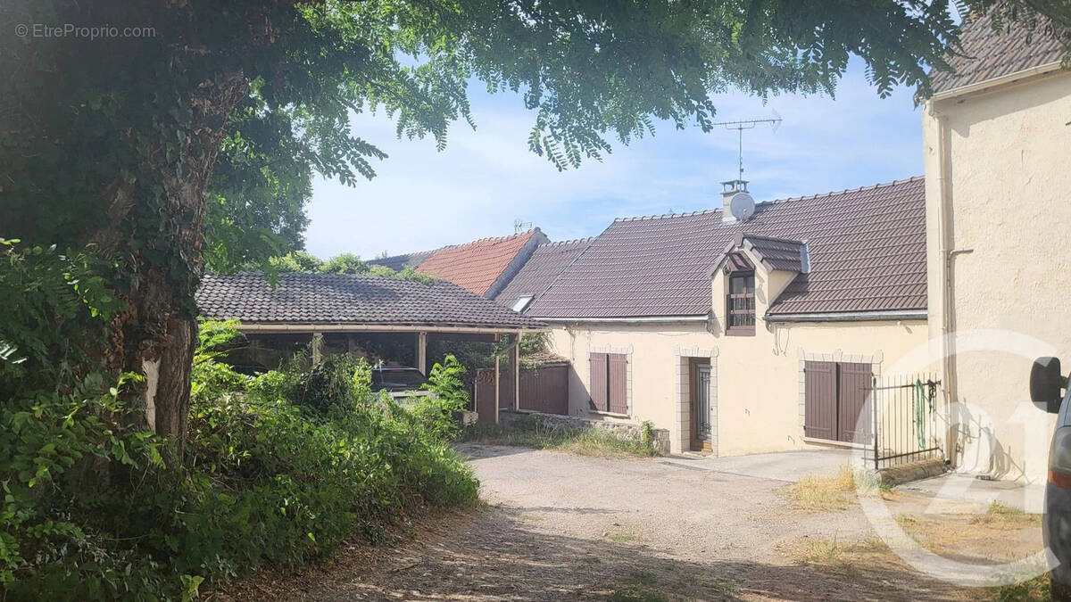 Maison à JABLINES