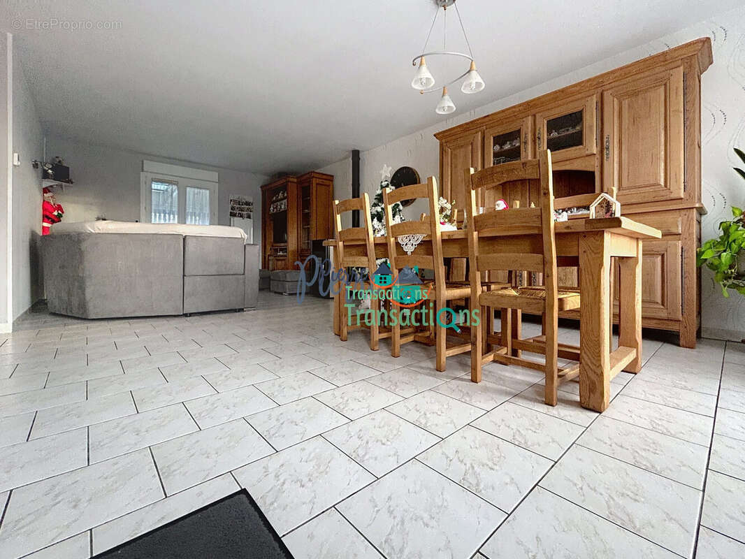 Maison à LILLEBONNE